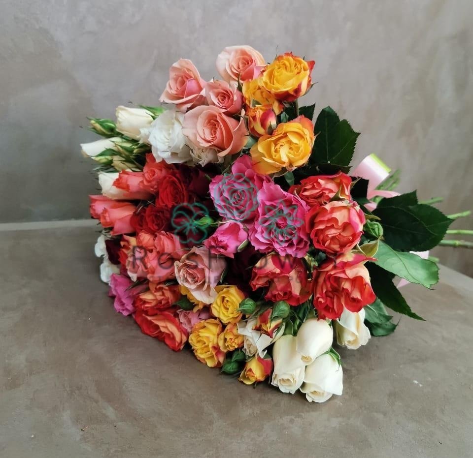 Букет цветов из: Розы в Лещаном