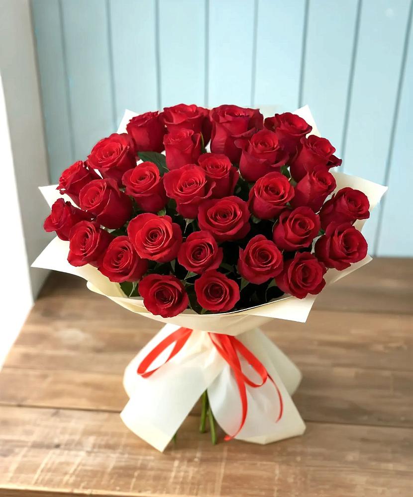 Букет 29 Красных роз в Лещаном