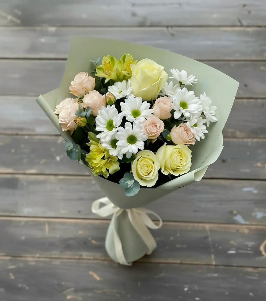 Букет цветов из: Альстромерии, Розы и Хризантемы в Лещаном