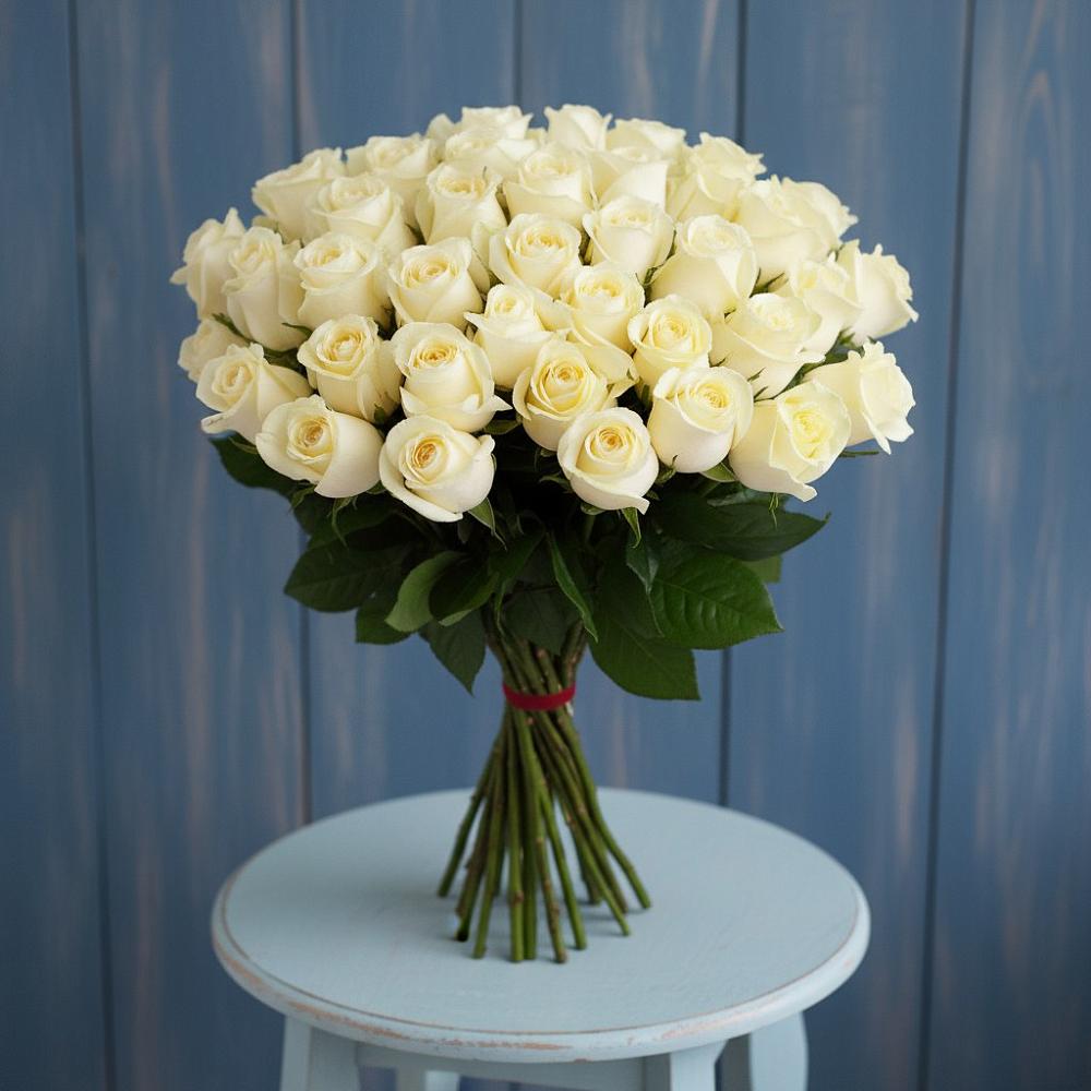 Букет 51 Белая роза Эдлесс Лав в Лещаном