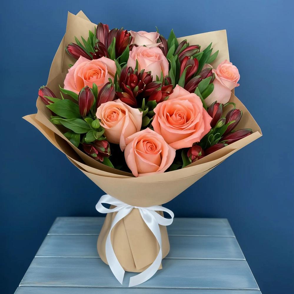 Букет цветов из: Розы и Альстромерии в Лещаном