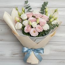 Букет цветов из:  Лизиантусы в Лещаном