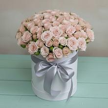 Цветочная композиция из Розы в шляпной коробке в Лещаном