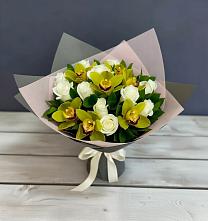 Букет цветов из:  Орхидеи и Розы #REPLACE_PRED# Лещаном