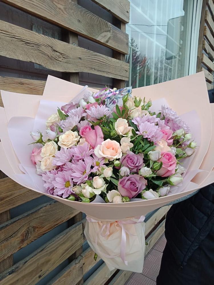 Букет цветов из: Розы и Хризантемы в Лещаном