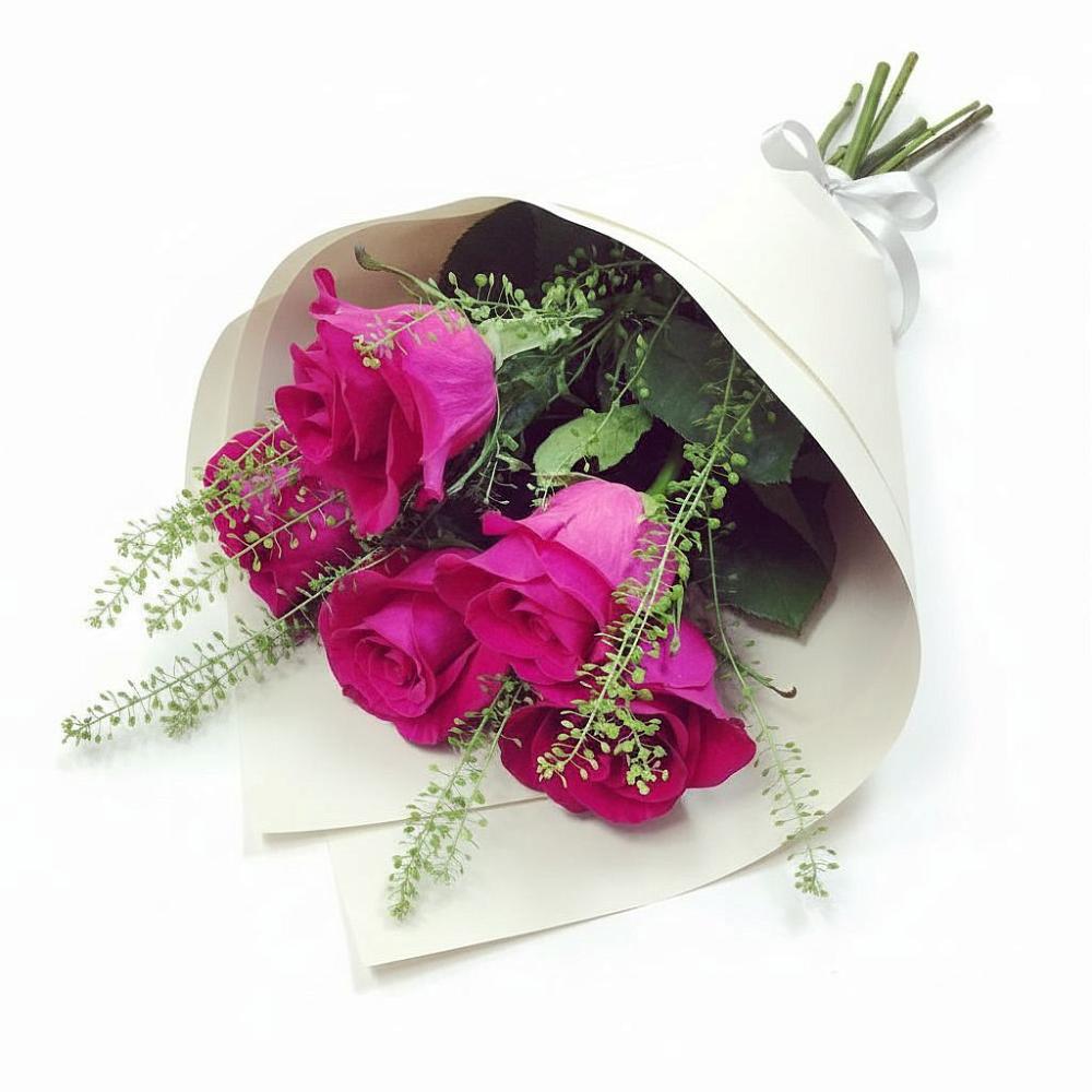 Букет цветов из: Розы в Лещаном