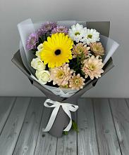 Букет цветов из:  Розы, Герберы и Хризантемы в Лещаном