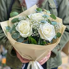Букет цветов из:  Розы в Лещаном