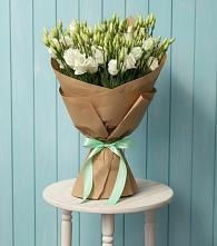 Букет цветов из:  Лизиантусы в Лещаном