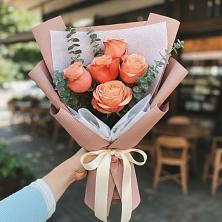 Букет цветов из:  Розы в Лещаном