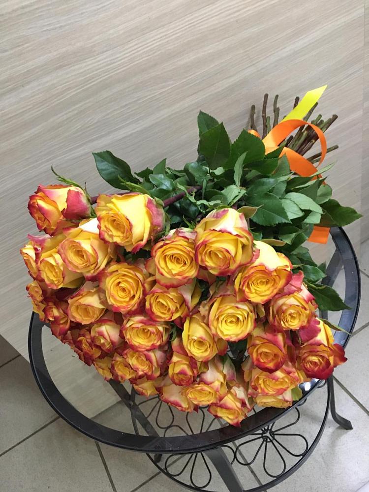 Букет Желтые розы в Лещаном