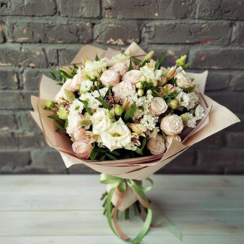 Букет цветов из: Альстромерии, Розы и Хризантемы в Лещаном