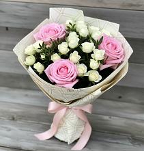 Букет цветов из:  Розы #REPLACE_PRED# Лещаном