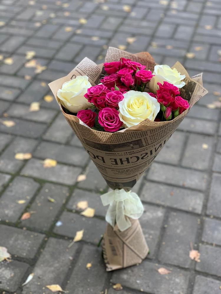 Букет цветов из: Розы в Лещаном