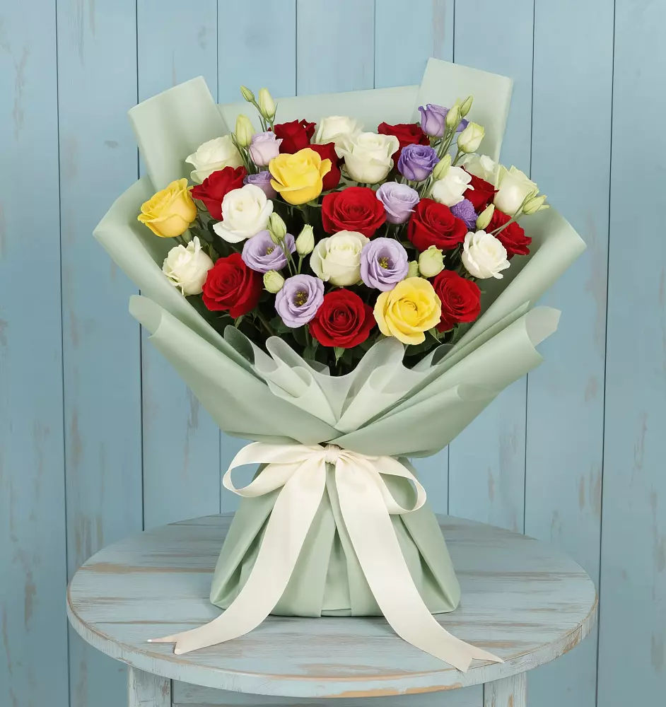 Букет цветов из: Розы в Лещаном