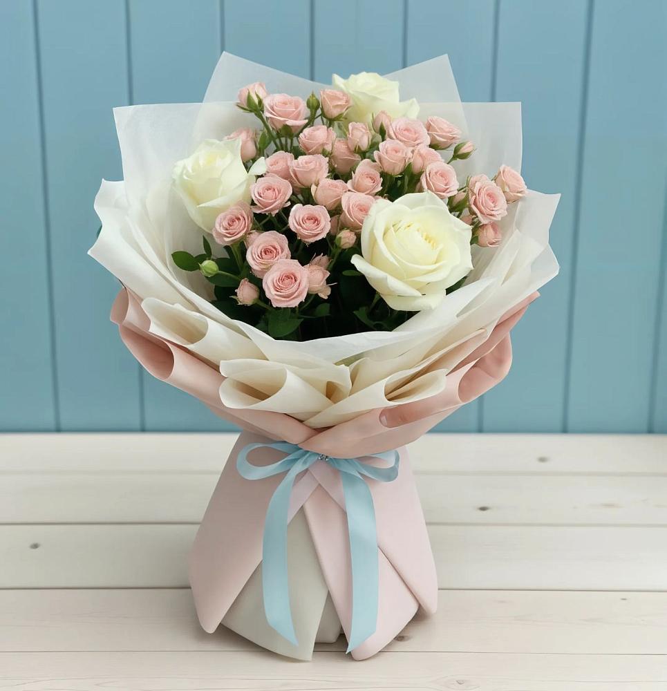 Букет цветов из: Розы в Лещаном