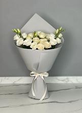 Букет цветов из:  Розы и Лизиантусы в Лещаном